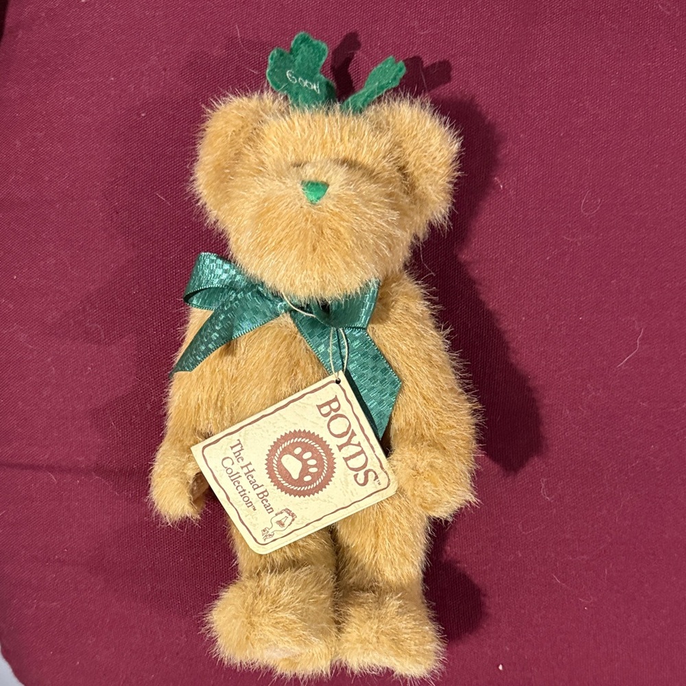 Boyds Bear Lucky Homespun 9” Teddy Bear w/ Green Bow StPatricks Day 🍀